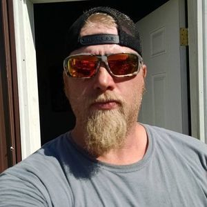 Meet your Posher, Travis